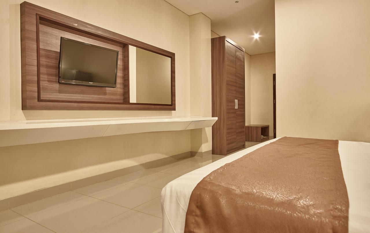 Hotel President Executive Club Cikarang Zewnętrze zdjęcie
